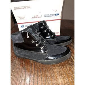 10M Timberland Black Patent Leather Suede Chukka Ankle Boots Booties